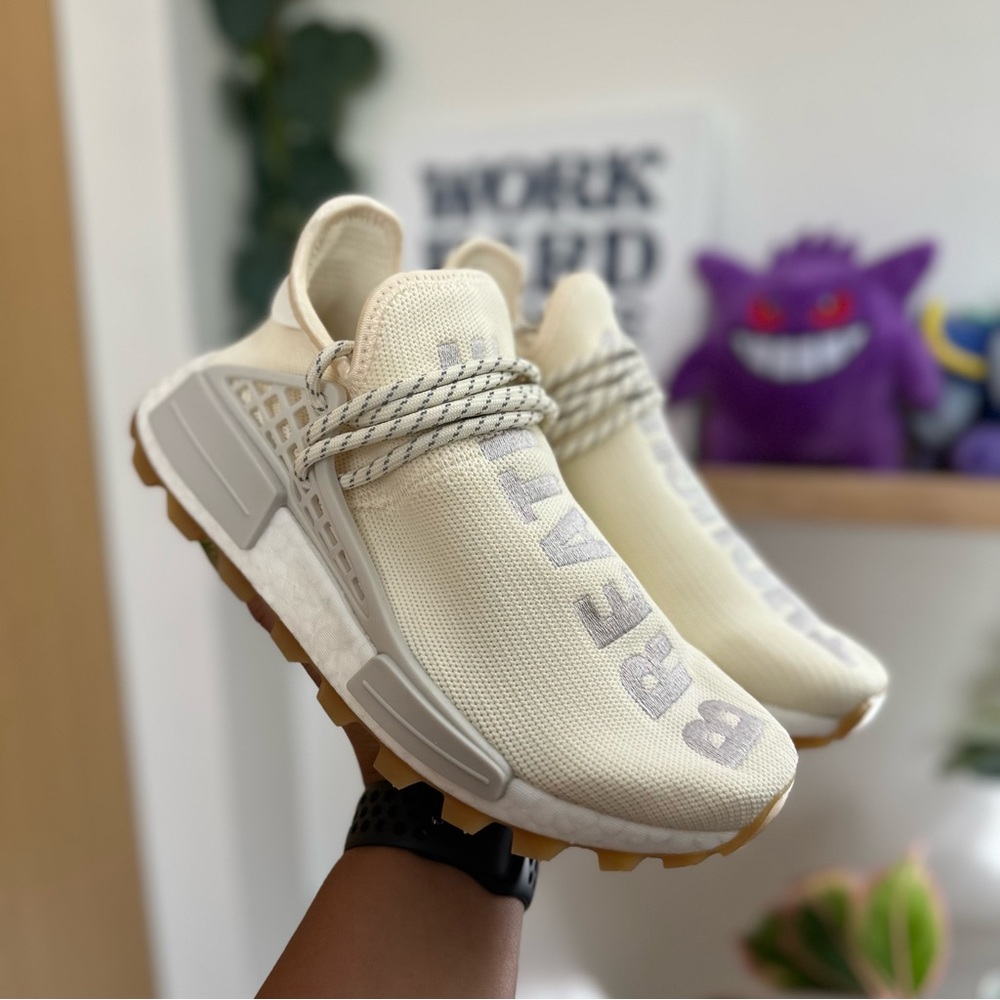 Adidas NMD Hu Trail Pharrell Now Is Her Time, Cream White/Size 5M 🤍